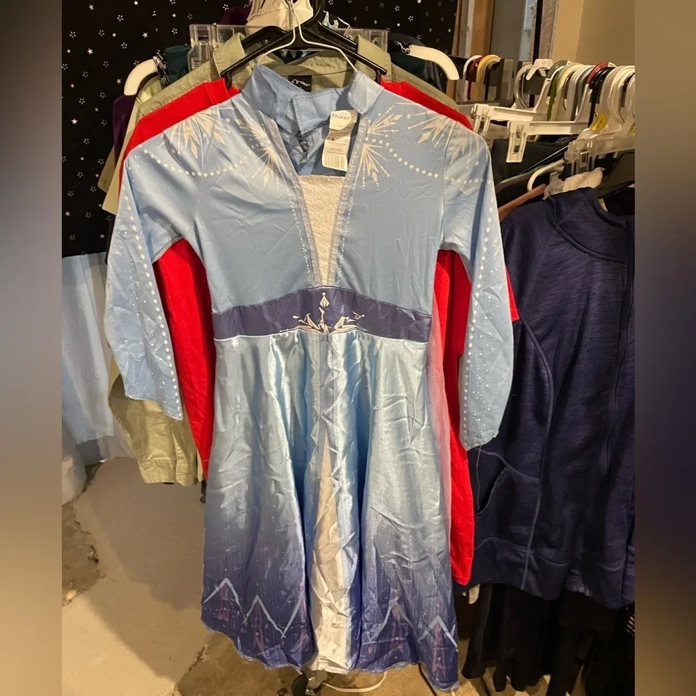 Frozen 2 Elsa Dress Up Costume / Play Wear *make offers*